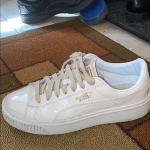 Tan puma shoes